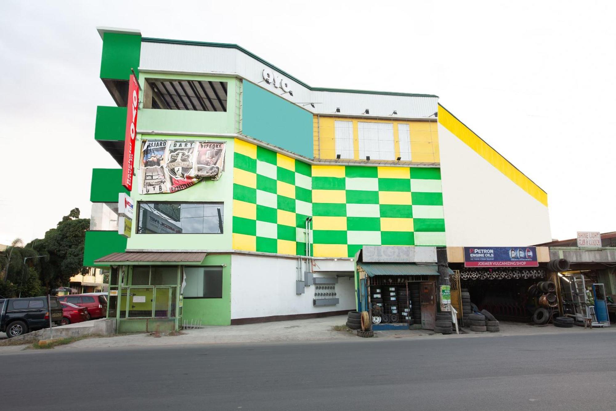 Oyo 473 Ranchotel Drive-In Binan Exterior foto